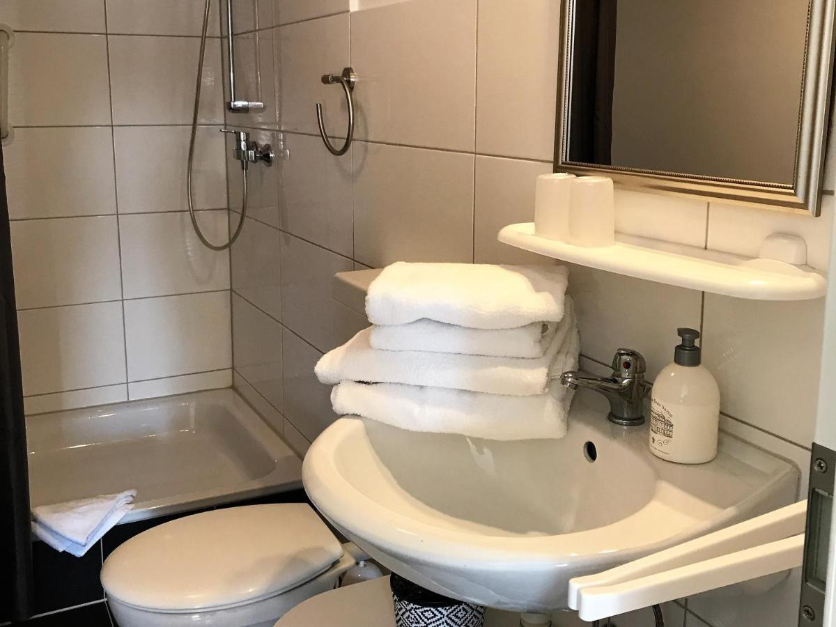 Haus Am Burggraben Hotel Hinte Bilik gambar